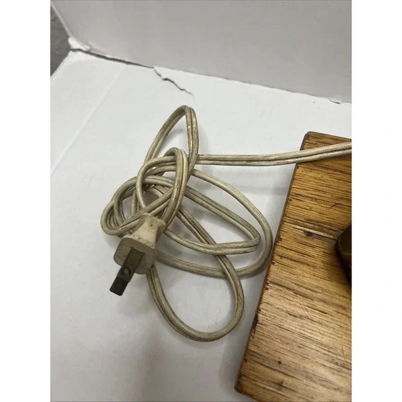 VINTAGE Gold TONE METAL HORSE & CLOCK  MOVEMENT BY UNITED MADE IN USA- Works! - Picture 6 of 11